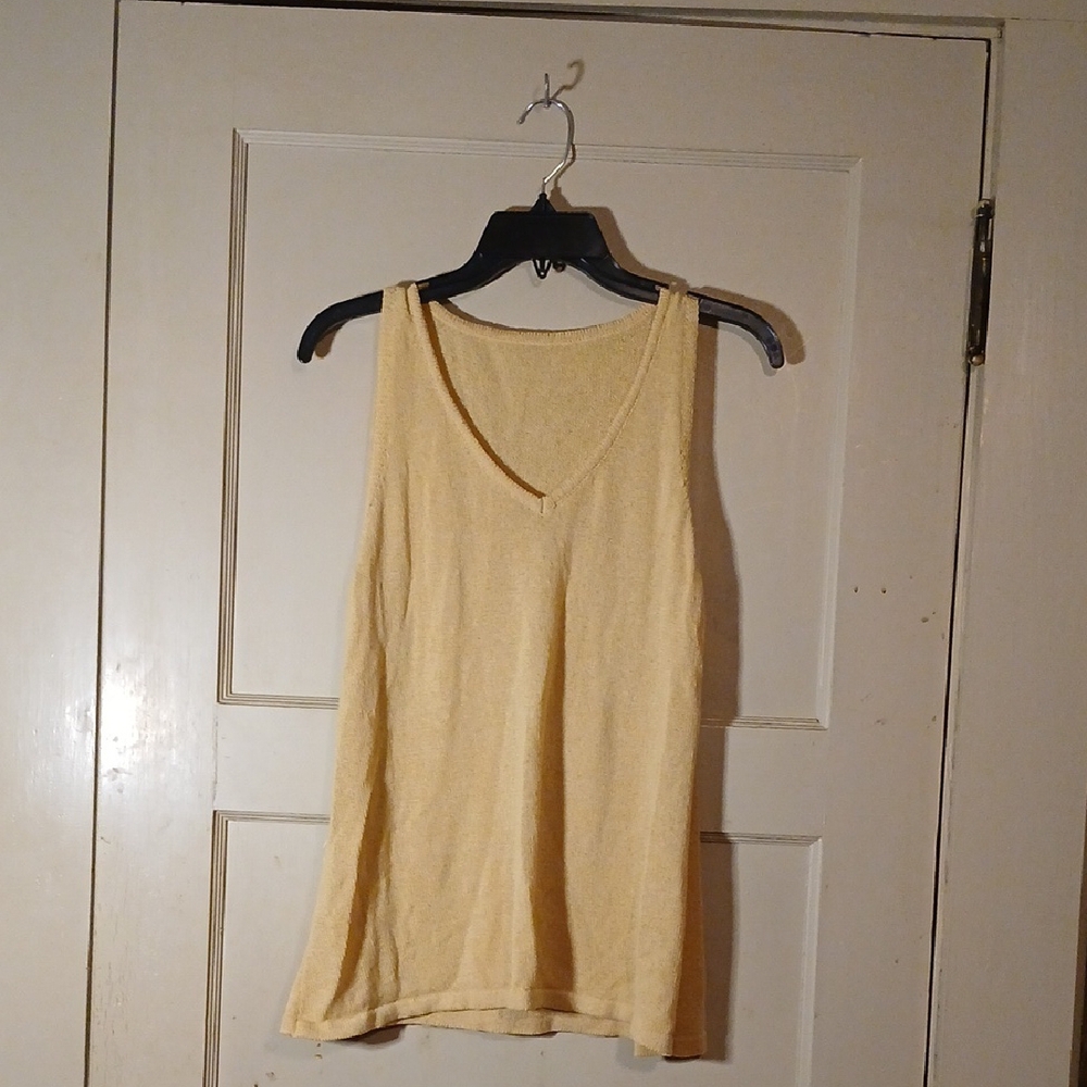 Women's Cream Sleeveless Top